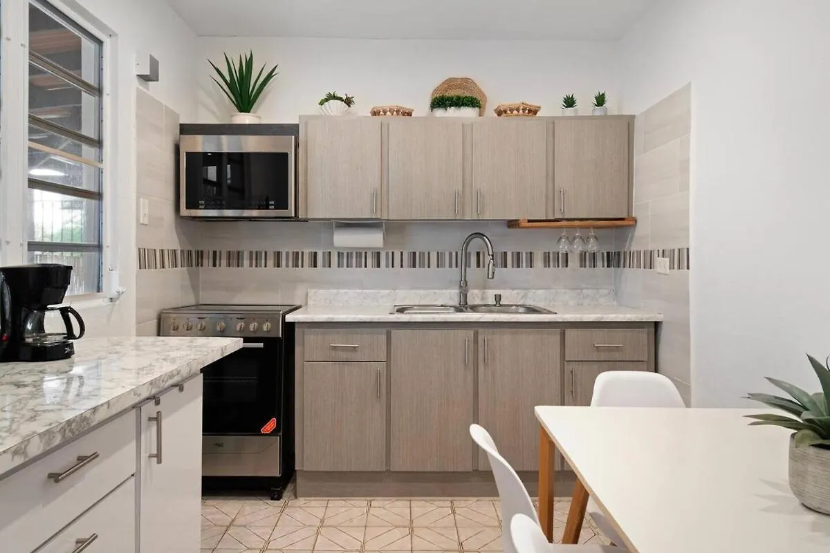 Holiday home Paceful Home In San Juan Near To The Airport